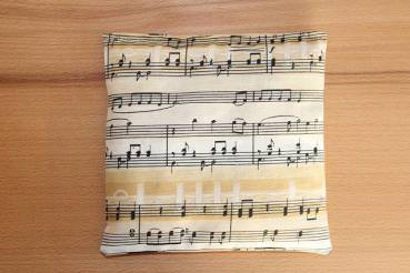 Granat­ap­fel­kern­kissen Musik